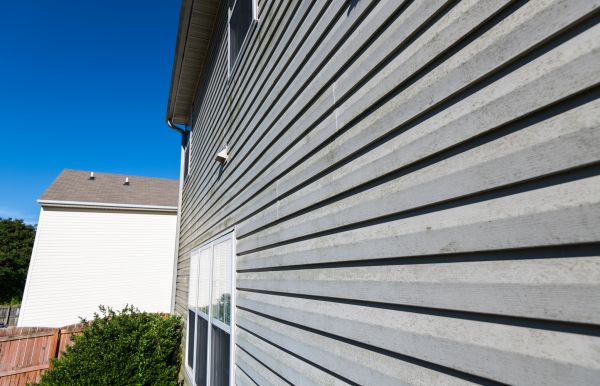 Cost of Vinyl Siding Panel Replacement in Waukesha